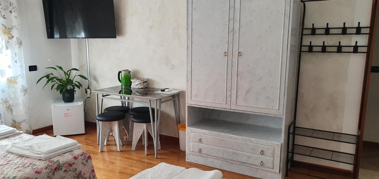 Le Rustiche Foresteria Dello Kültér fotó